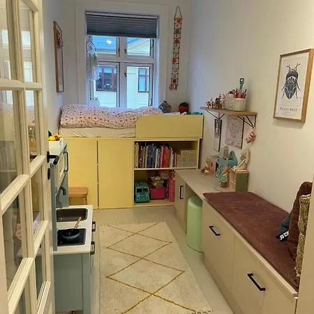 Bright Family-friendly With Balcony * Kopenhag