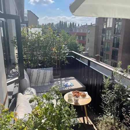 Lejlighed Bright Family-friendly With Balcony *