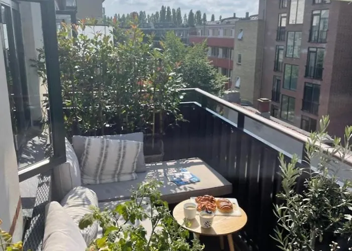 Lejlighed Bright Family-friendly With Balcony *